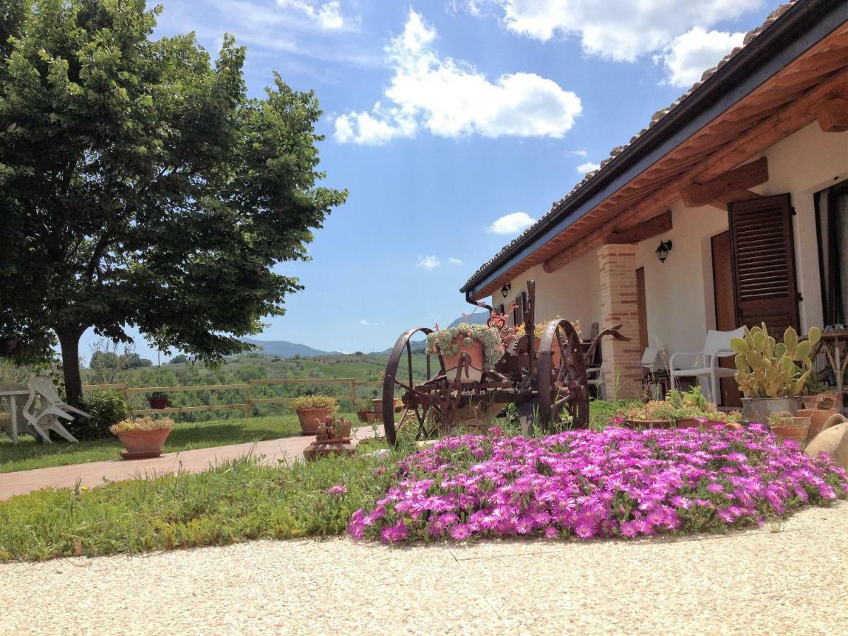 チヴィテッラ・カザノーヴァ Masseria Spadoneヴィラ エクステリア 写真